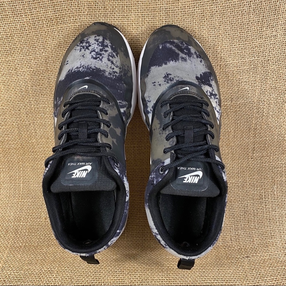 🛑SOLD🛑 Women’s Nike Air Max black white running shoes size 7.5 - Picture 6 of 10